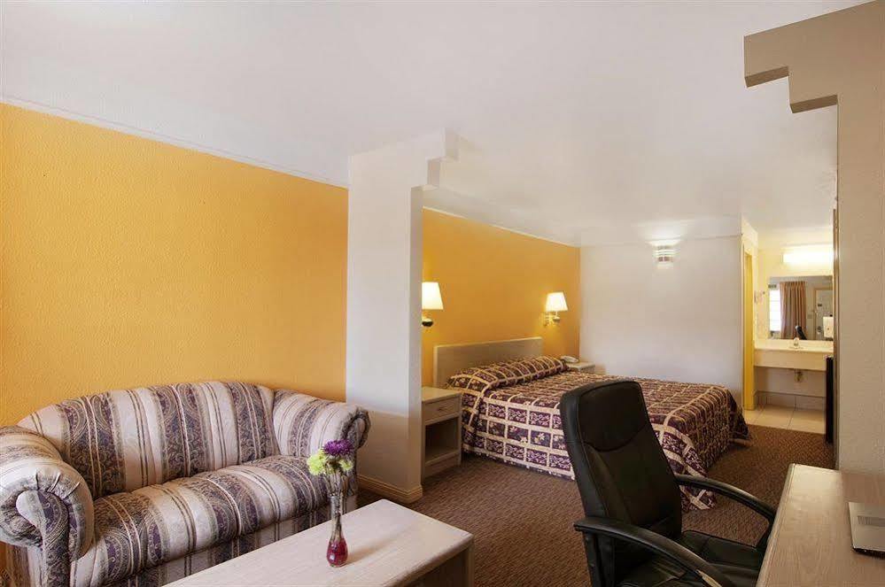Texas Inn & Suites Pharr/San Juan Exteriér fotografie